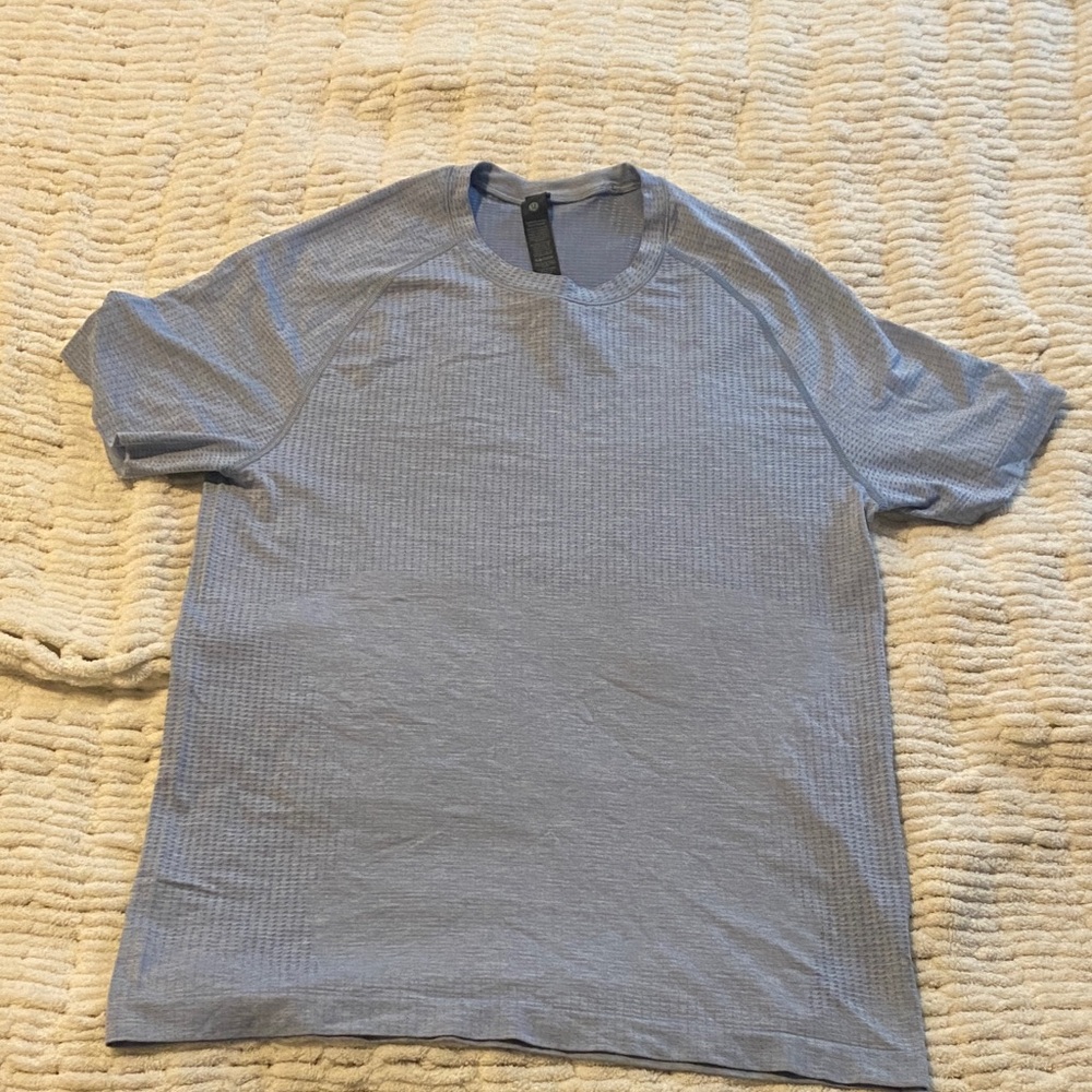 lululemon athletica Sky Blue Short Sleeve Shirt